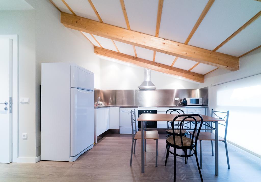 El Pi De Sant Just - Habitacions I Apartaments Extérieur photo